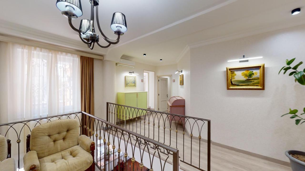 Aspar Boutique Hotel Jerevan Exteriör bild