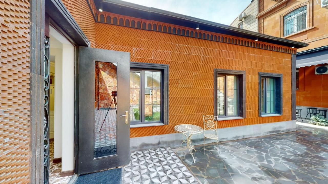 Aspar Boutique Hotel Jerevan Exteriör bild