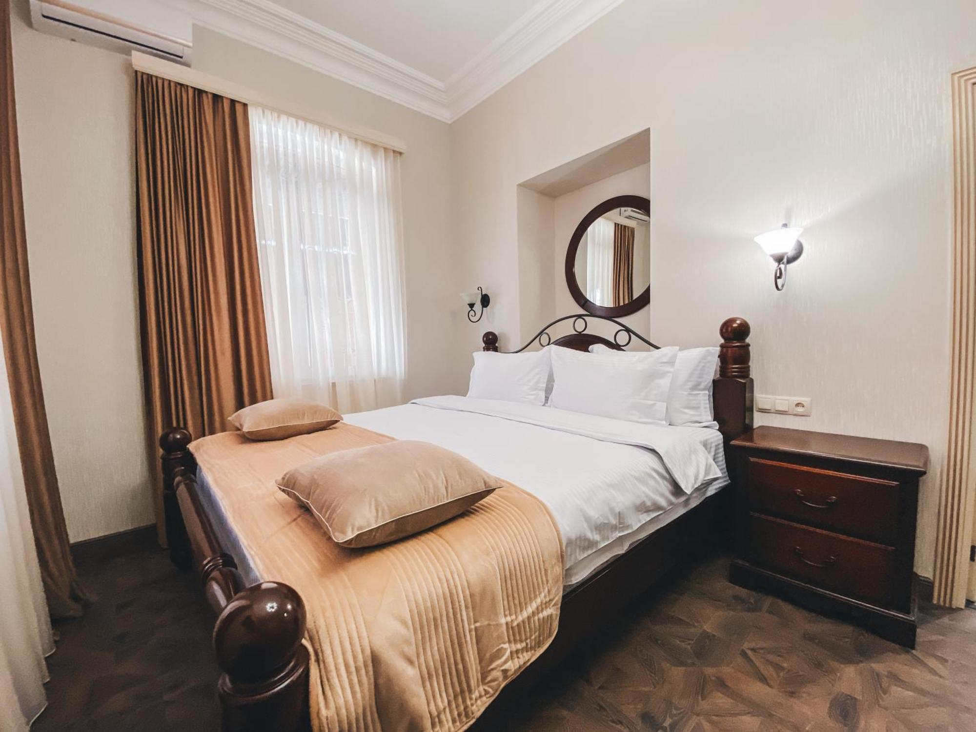 Aspar Boutique Hotel Jerevan Exteriör bild