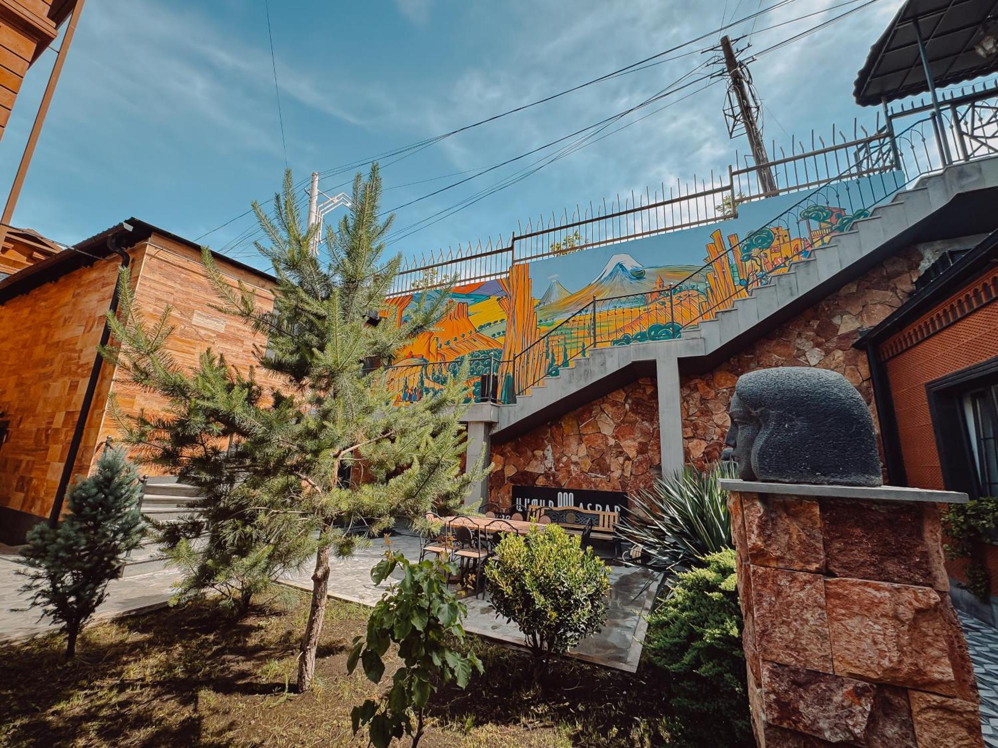 Aspar Boutique Hotel Jerevan Exteriör bild